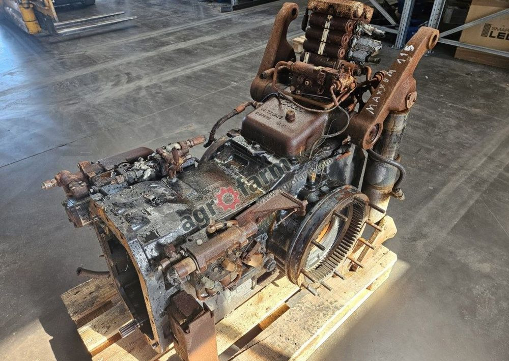 TYLNY MOST CASE MAXXUM 115 44980058 - Gearbox: picture 1 TYLNY MOST CASE MAXXUM 115 44980058 - Gearbox: picture 1