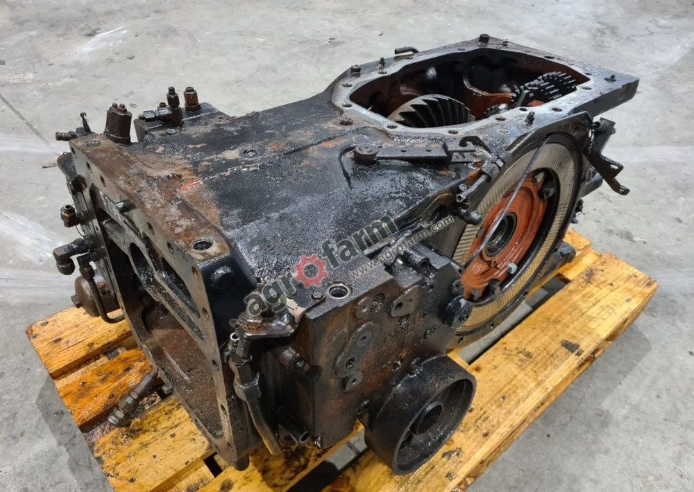 Tylny most Claas Arion 620 851B9 - Gearbox: picture 1 Tylny most Claas Arion 620 851B9 - Gearbox: picture 1