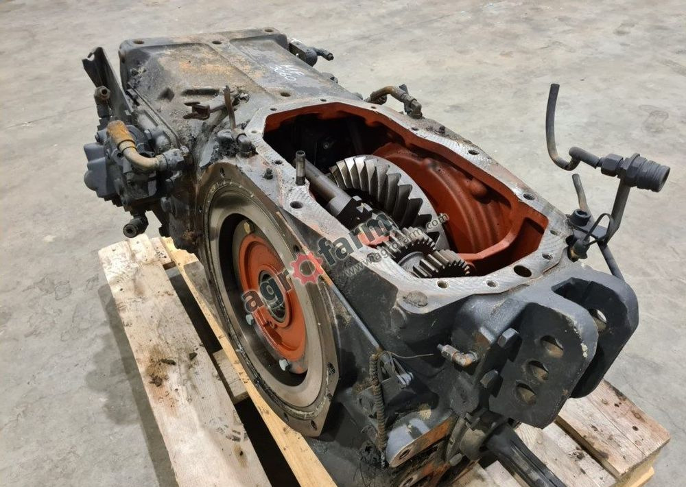 Tylny most Massey Ferguson 3080 3582429M1 - Gearbox: picture 1 Tylny most Massey Ferguson 3080 3582429M1 - Gearbox: picture 1