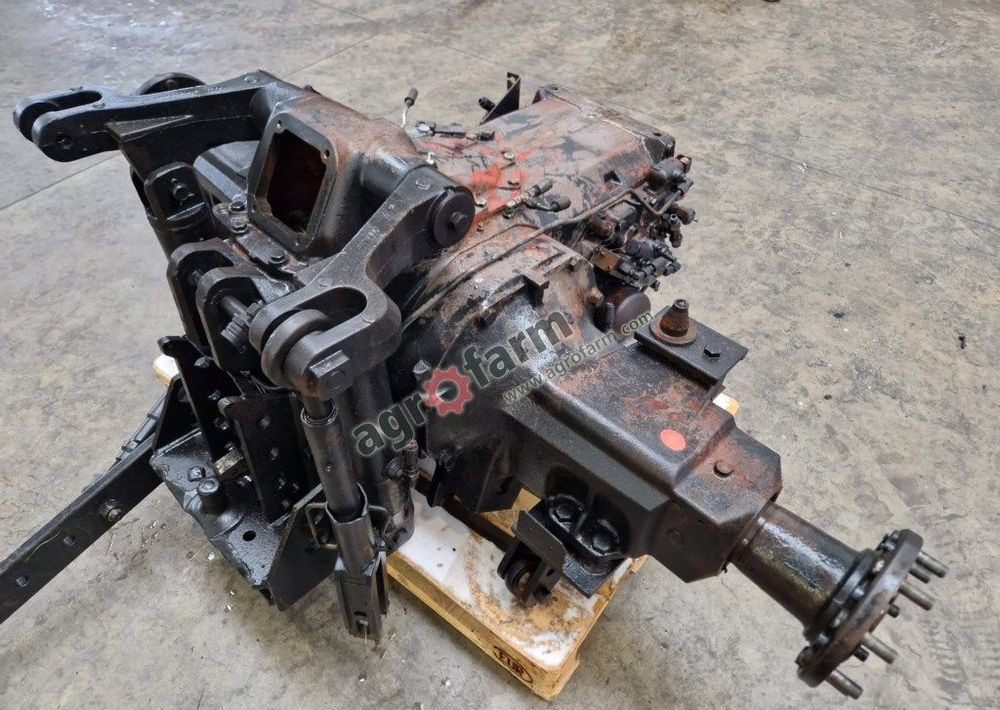 Tylny most Massey Ferguson 6180 - Gearbox: picture 2 Tylny most Massey Ferguson 6180 - Gearbox: picture 2