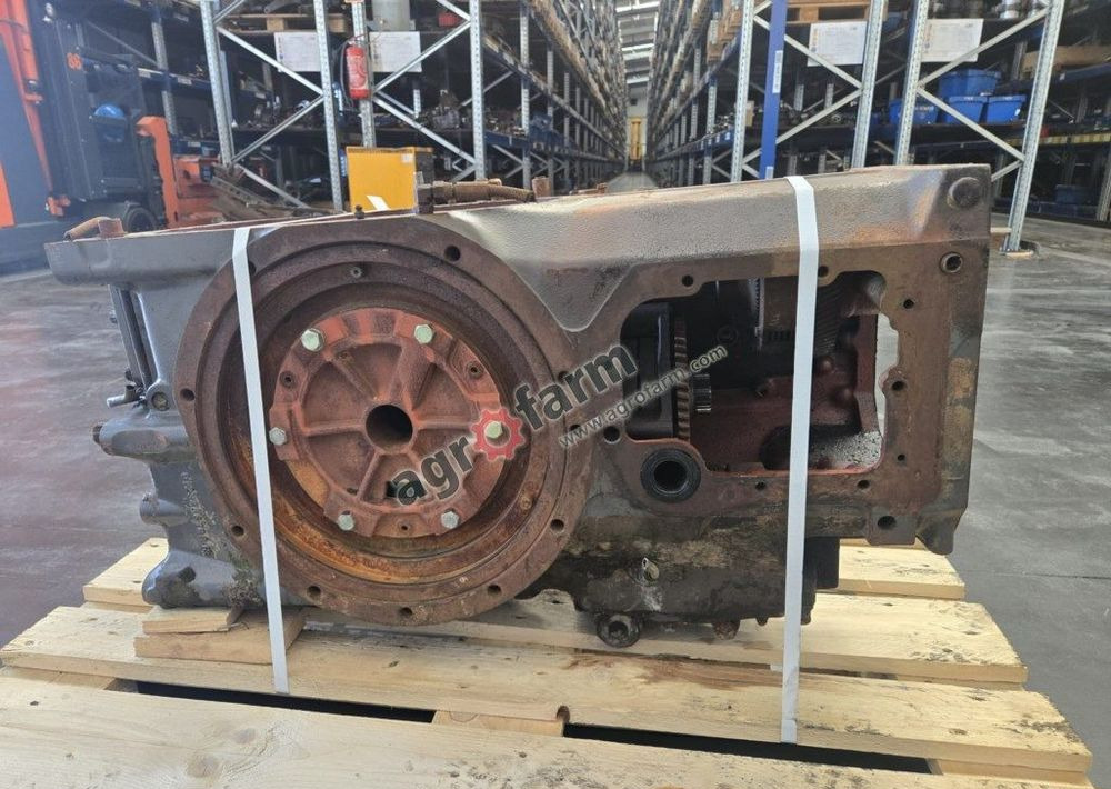 Tylny most Renault Ares 556 RZ 851B6 - Gearbox: picture 1 Tylny most Renault Ares 556 RZ 851B6 - Gearbox: picture 1
