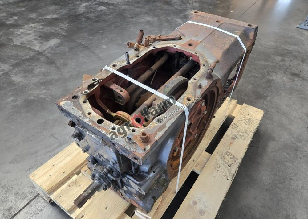 Tylny most Renault Ares 556 RZ 851B6 - Gearbox: picture 2 Tylny most Renault Ares 556 RZ 851B6 - Gearbox: picture 2