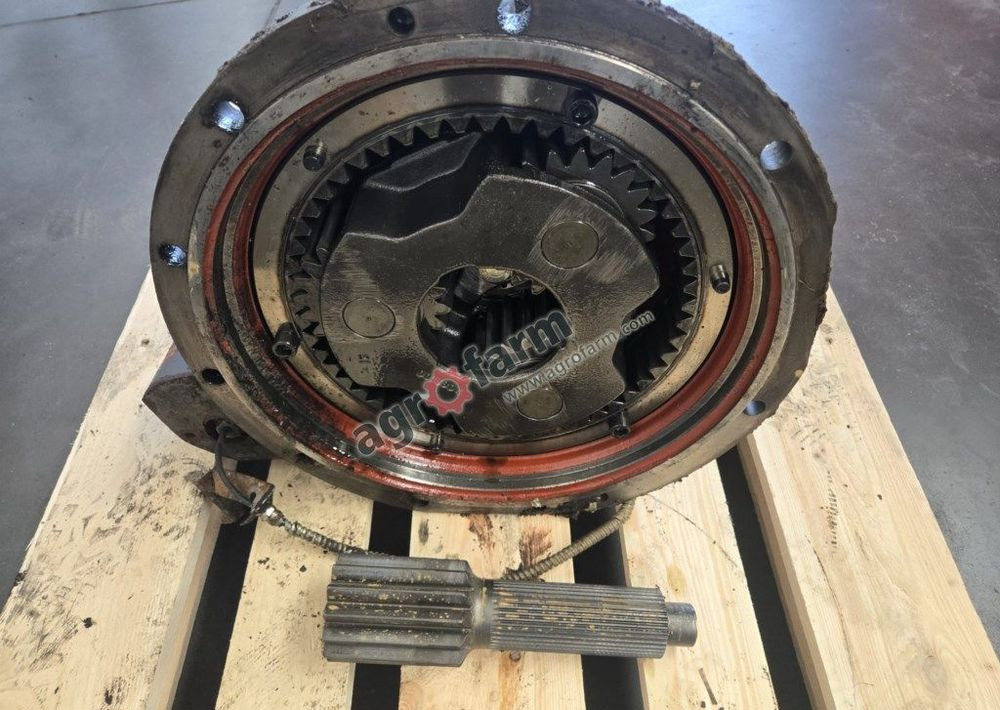 Zwolnica tylna, Renault Ares 546, 540, 550, 556 - Transmission: picture 3 Zwolnica tylna, Renault Ares 546, 540, 550, 556 - Transmission: picture 3