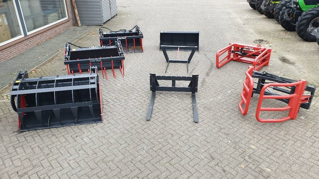Inter-Tech Grondbak, Mestgreep, Pelikaanbak, Ronde, Vierkante - Attachment for Agricultural machinery: picture 2 Inter-Tech Grondbak, Mestgreep, Pelikaanbak, Ronde, Vierkante - Attachment for Agricultural machinery: picture 2