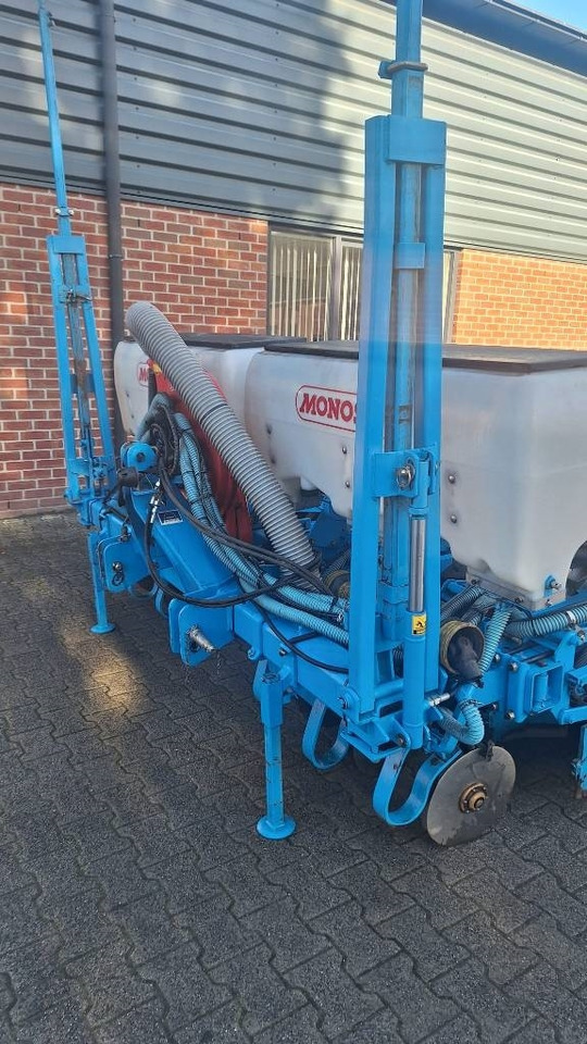 Monosem NG PLUS 6 - Precision sowing machine: picture 5 Monosem NG PLUS 6 - Precision sowing machine: picture 5