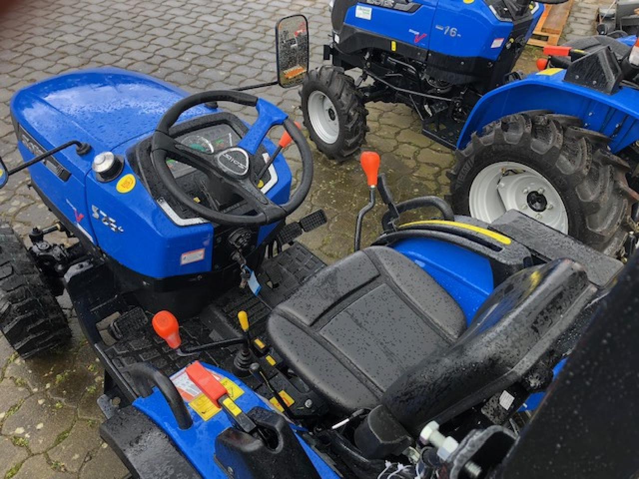 Solis 26 6+2 Seitenschalter - Farm tractor: picture 5 Solis 26 6+2 Seitenschalter - Farm tractor: picture 5