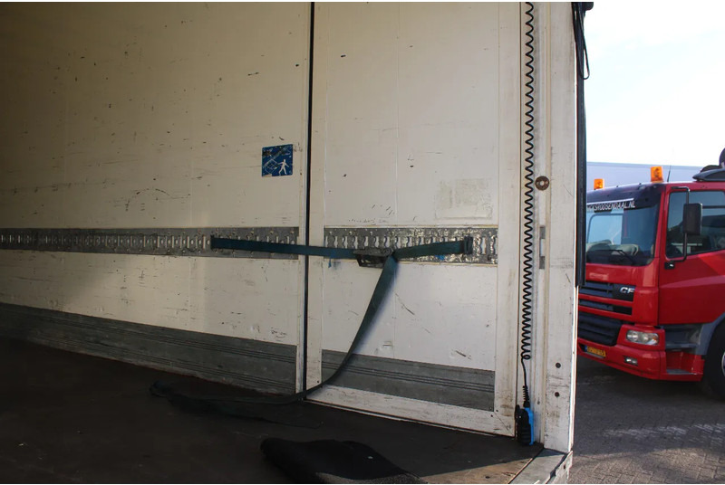 Box truck DAF CF 260 + EURO 6 + LIFT: picture 18 Box truck DAF CF 260 + EURO 6 + LIFT: picture 18