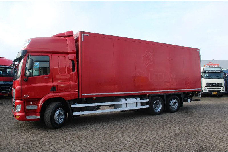 DAF CF 330 + 6X2 + LIFT - Box truck: picture 5 DAF CF 330 + 6X2 + LIFT - Box truck: picture 5