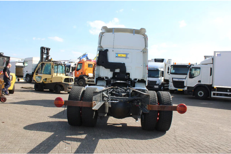 DAF CF 370 + euro 6 + ssc + full option - Cab chassis truck: picture 4 DAF CF 370 + euro 6 + ssc + full option - Cab chassis truck: picture 4
