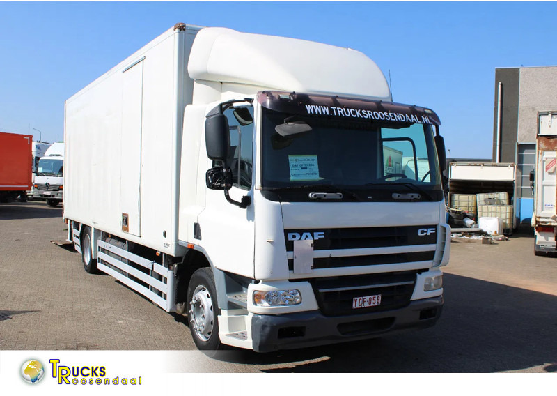 DAF CF 75.250 + LIFT - Box truck: picture 1 DAF CF 75.250 + LIFT - Box truck: picture 1