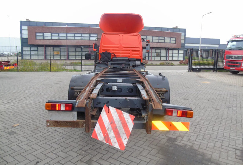 DAF LF 55.160 + EURO 2 + MANUAL + 12T - Cab chassis truck: picture 4 DAF LF 55.160 + EURO 2 + MANUAL + 12T - Cab chassis truck: picture 4