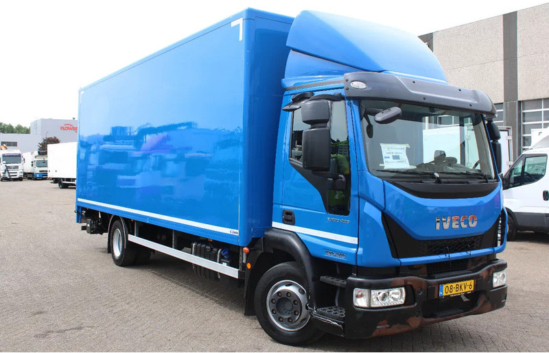 Iveco Eurocargo 120E18 + LIFT + EURO 6 + 2 PIECES IN STOCK - Box truck: picture 2 Iveco Eurocargo 120E18 + LIFT + EURO 6 + 2 PIECES IN STOCK - Box truck: picture 2