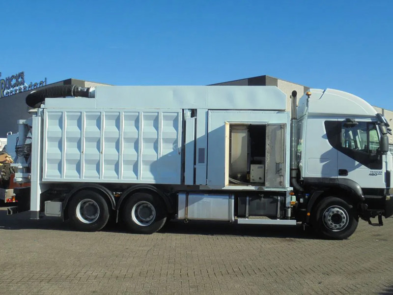 Vacuum truck Iveco Trakker 450 + Euro 5 + Zandzuiger + Manual + 6x4 + Remote: picture 6