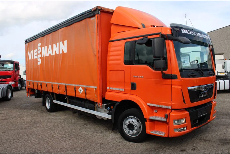 MAN TGM 12.250 + EURO 6 + manual + LIFT + BE apk 18-05-2024 - Curtainsider truck: picture 2 MAN TGM 12.250 + EURO 6 + manual + LIFT + BE apk 18-05-2024 - Curtainsider truck: picture 2