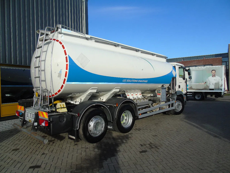 MAN TGM 26.340 + 19.000 LITER + 4COMP + 6X2 - Tank truck: picture 4 MAN TGM 26.340 + 19.000 LITER + 4COMP + 6X2 - Tank truck: picture 4