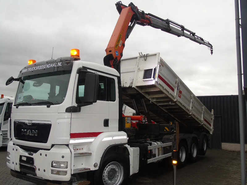 MAN TGS 35.440 + PALFINGER PK23.001eh + 8x4 + tridem steering + euro 5 + REMOTE - Tipper, Crane truck: picture 2 MAN TGS 35.440 + PALFINGER PK23.001eh + 8x4 + tridem steering + euro 5 + REMOTE - Tipper, Crane truck: picture 2