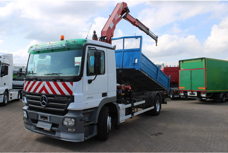 Mercedes-Benz Actros 2032 + HMF 1460 + Tipper + Steel Steel - Tipper: picture 2 Mercedes-Benz Actros 2032 + HMF 1460 + Tipper + Steel Steel - Tipper: picture 2