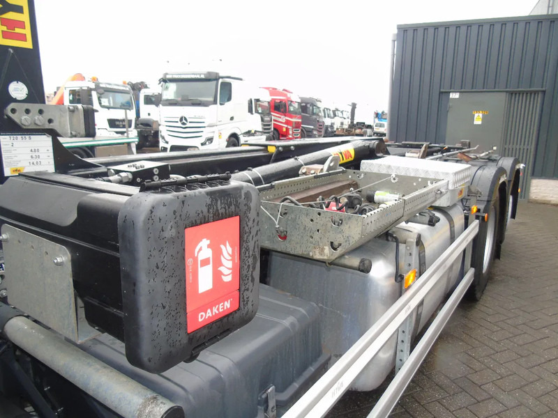 Hook lift truck Mercedes-Benz Actros 2548 + 6x2 + RETARDER + 132.000km + 20TON HOOK HYVA: picture 8 Hook lift truck Mercedes-Benz Actros 2548 + 6x2 + RETARDER + 132.000km + 20TON HOOK HYVA: picture 8