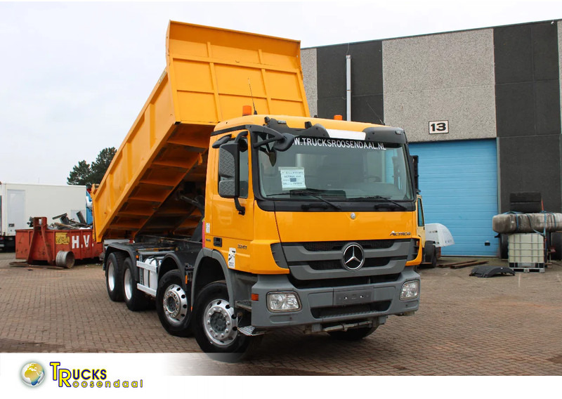 Mercedes-Benz Actros 3241 reserved 8x4 + SPRING SPRING BLATT + EURO 5 - Tipper: picture 1 Mercedes-Benz Actros 3241 reserved 8x4 + SPRING SPRING BLATT + EURO 5 - Tipper: picture 1