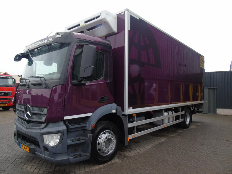 Mercedes-Benz Antos 1924 + EURO 6 + LIFT + KONVEKTA ELECTRIC SOLAR - Refrigerator truck: picture 2 Mercedes-Benz Antos 1924 + EURO 6 + LIFT + KONVEKTA ELECTRIC SOLAR - Refrigerator truck: picture 2