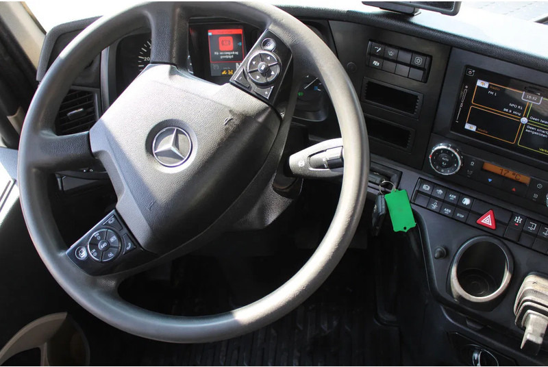 Crane truck Mercedes-Benz Arocs 2858 + PALFINGER Z15 (2022) + 6X4: picture 18