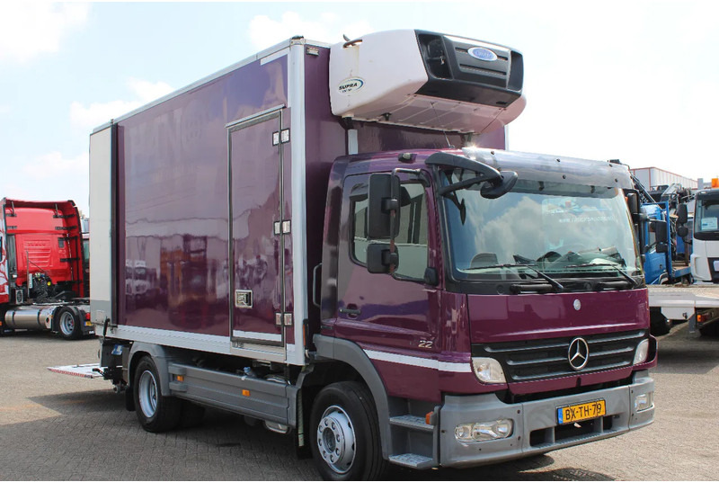 Mercedes-Benz Atego 1222 + carrier + lift + EURO 5 - Refrigerator truck: picture 4 Mercedes-Benz Atego 1222 + carrier + lift + EURO 5 - Refrigerator truck: picture 4