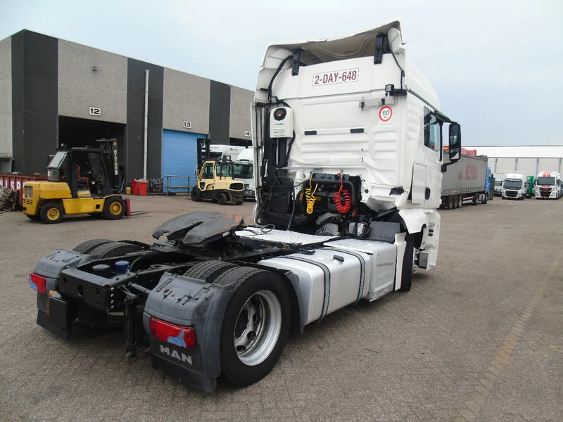MAN TGX 18.460 + EURO 6 - Tractor unit: picture 4 MAN TGX 18.460 + EURO 6 - Tractor unit: picture 4