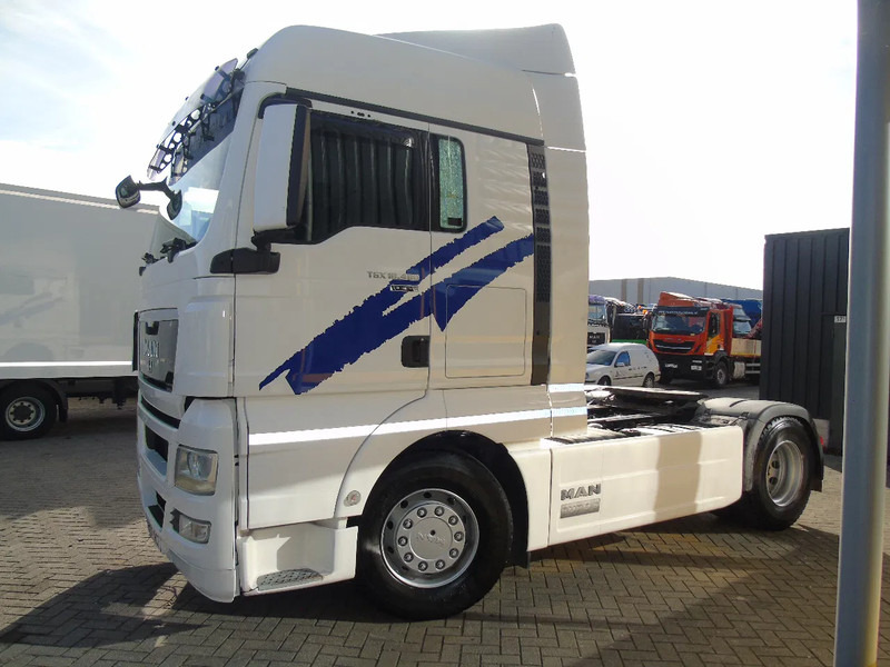 MAN TGX 18.480 + RETARDER + EURO 5 + SPOILER - Tractor unit: picture 3 MAN TGX 18.480 + RETARDER + EURO 5 + SPOILER - Tractor unit: picture 3