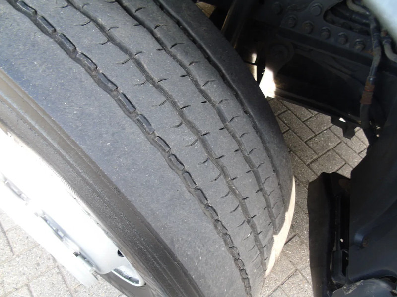 Tractor unit Mercedes-Benz Actros 1842 + euro 5 + spoiler: picture 17