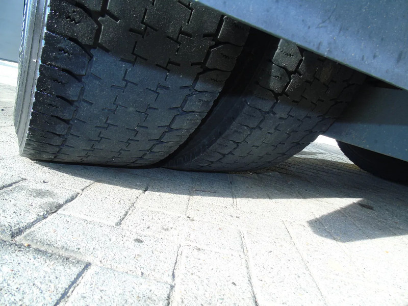 Tractor unit Mercedes-Benz Actros 1842 + euro 5 + spoiler: picture 16