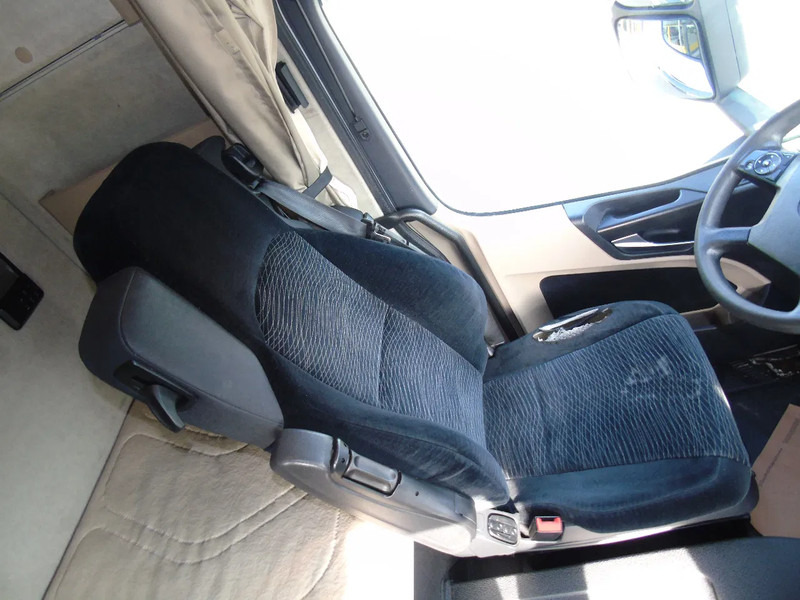 Tractor unit Mercedes-Benz Actros 1842 + euro 5 + spoiler: picture 9