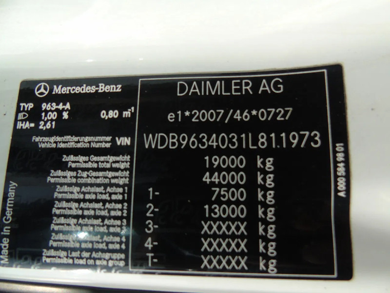 Tractor unit Mercedes-Benz Actros 1842 + euro 5 + spoiler: picture 18