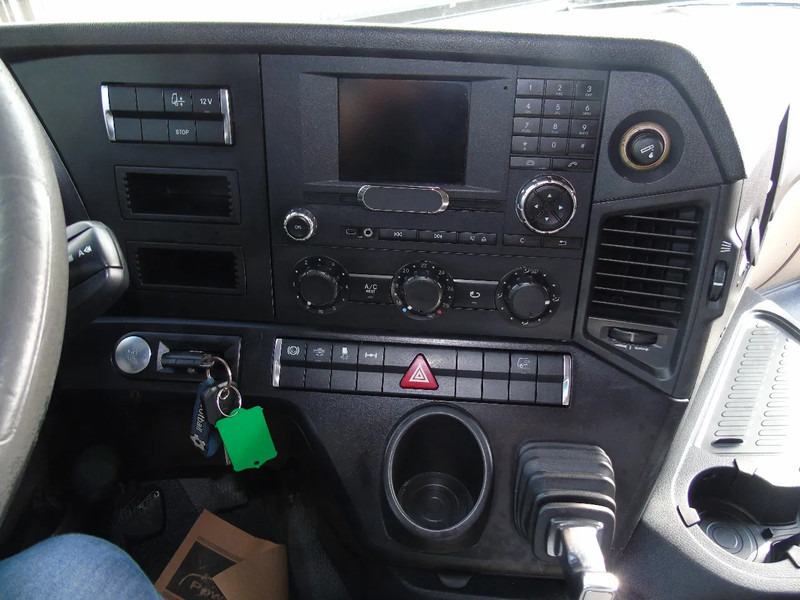 Tractor unit Mercedes-Benz Actros 1842 + euro 5 + spoiler: picture 20