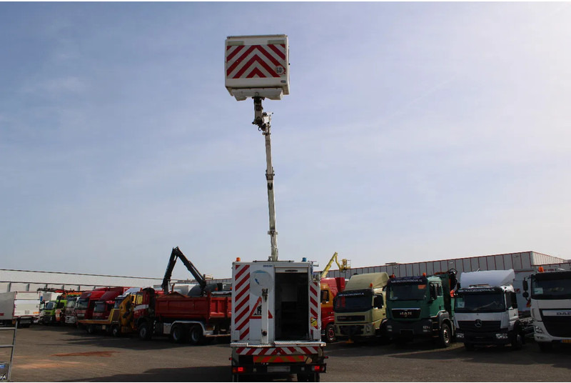 Truck Iveco Eurocargo 120EL18 + COMET + EURO 5: picture 10