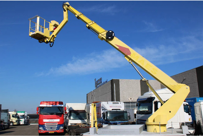 MAN TGL 17.240 + 3PERSON + MANUAL - Truck: picture 4 MAN TGL 17.240 + 3PERSON + MANUAL - Truck: picture 4