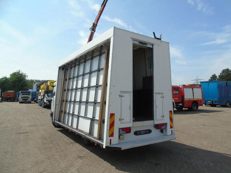 MAN TGL 8.180 + PALFINGER + GLASS TRUCK + MANUAL - Truck, Crane truck: picture 4 MAN TGL 8.180 + PALFINGER + GLASS TRUCK + MANUAL - Truck, Crane truck: picture 4