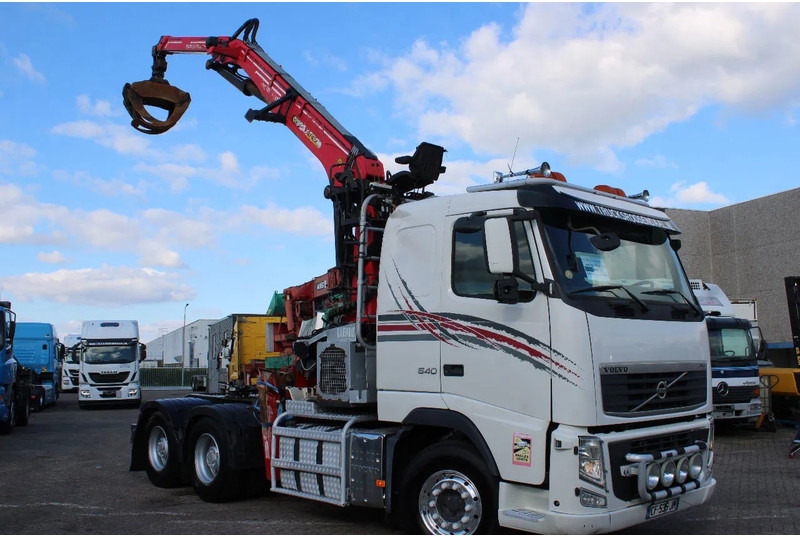 Volvo FH 16.540 + 6x4 EURO 5 + palfinger epsilon 30t/m + MANUAL - Crane truck: picture 3 Volvo FH 16.540 + 6x4 EURO 5 + palfinger epsilon 30t/m + MANUAL - Crane truck: picture 3