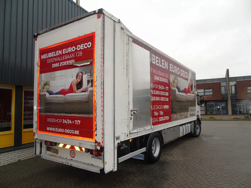 Volvo FM 9.340 + SPECIAL LIFT 2 ETAGE + EURO 5 - Box truck: picture 4 Volvo FM 9.340 + SPECIAL LIFT 2 ETAGE + EURO 5 - Box truck: picture 4