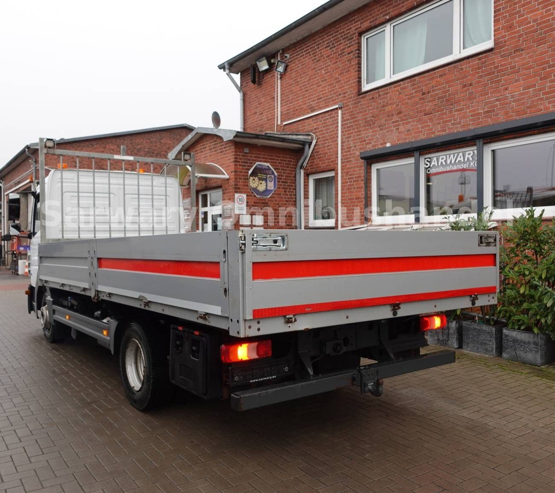 Mercedes-Benz Atego 821*Automatik*Tüv:04.2026*Pritsche*7080 mm - Open body delivery van: picture 4 Mercedes-Benz Atego 821*Automatik*Tüv:04.2026*Pritsche*7080 mm - Open body delivery van: picture 4