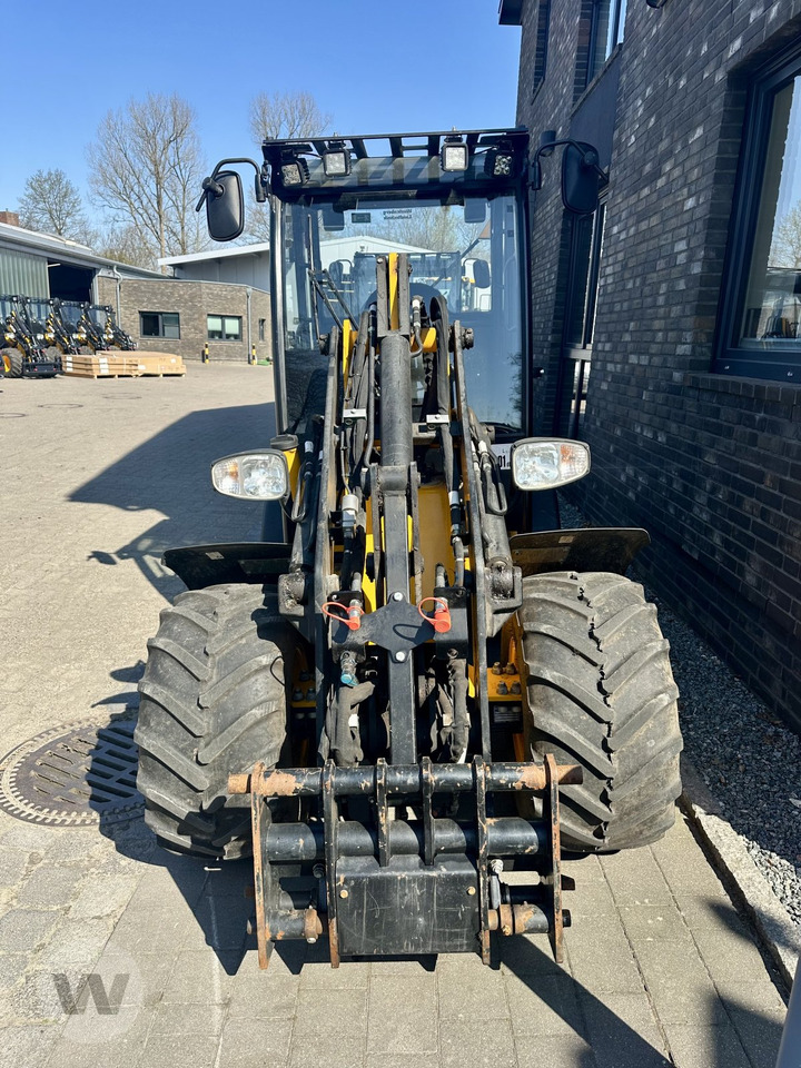 Leasing of JCB 403 AGRI JCB 403 AGRI: picture 10