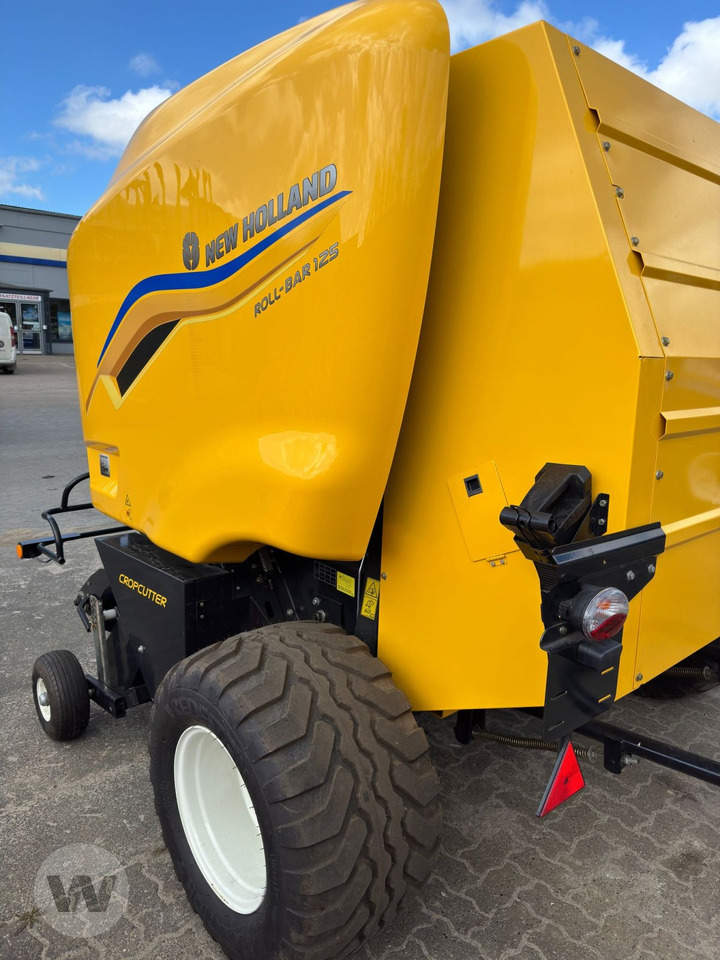 New Holland RB 125 RC - Round baler: picture 1 New Holland RB 125 RC - Round baler: picture 1