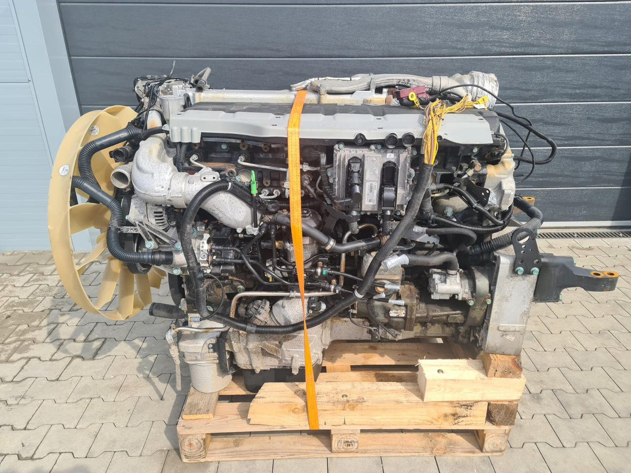 MAN TGX TGS / D2676 LF51 / COMPLETE ENGINE - Engine: picture 1 MAN TGX TGS / D2676 LF51 / COMPLETE ENGINE - Engine: picture 1