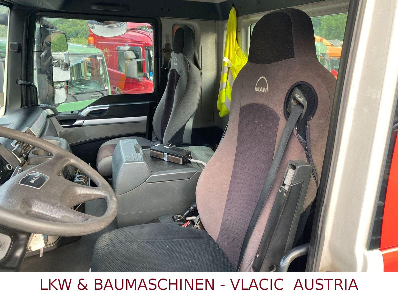 MAN TGS 33.440 (6x4) EEV Abrollkipper MAN TGS 33.440 (6x4) EEV Abrollkipper - Hook lift truck: picture 4 MAN TGS 33.440 (6x4) EEV Abrollkipper MAN TGS 33.440 (6x4) EEV Abrollkipper - Hook lift truck: picture 4