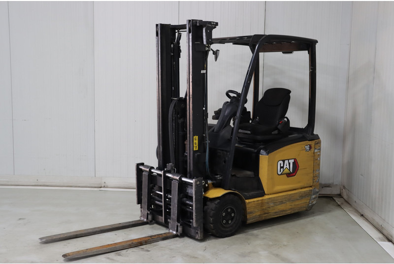Caterpillar EP16ANT - Electric forklift: picture 3 Caterpillar EP16ANT - Electric forklift: picture 3