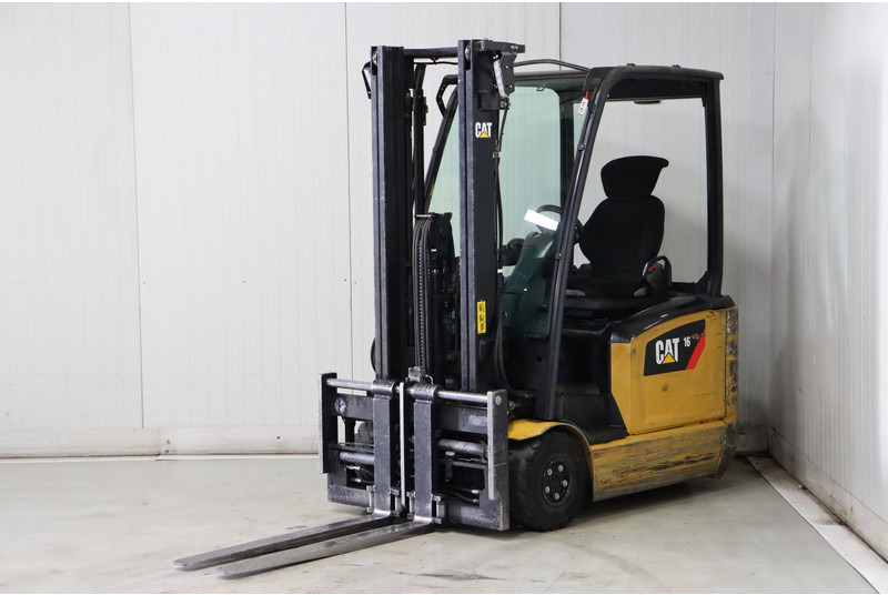 Caterpillar EP16ANT - Electric forklift: picture 4 Caterpillar EP16ANT - Electric forklift: picture 4