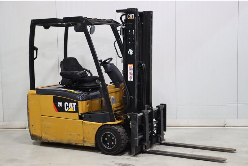 Caterpillar EP20PNT - Electric forklift: picture 1 Caterpillar EP20PNT - Electric forklift: picture 1