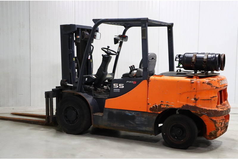 Doosan G55C-5 - LPG forklift: picture 5 Doosan G55C-5 - LPG forklift: picture 5