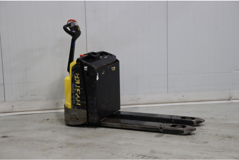 Hyster P1.6 - Pallet truck: picture 1 Hyster P1.6 - Pallet truck: picture 1