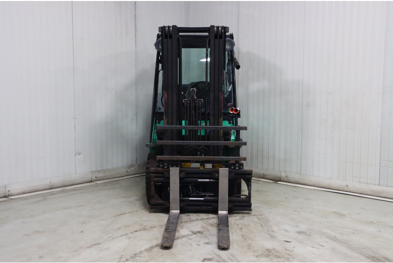 Mitsubishi FD25N - Diesel forklift: picture 3 Mitsubishi FD25N - Diesel forklift: picture 3