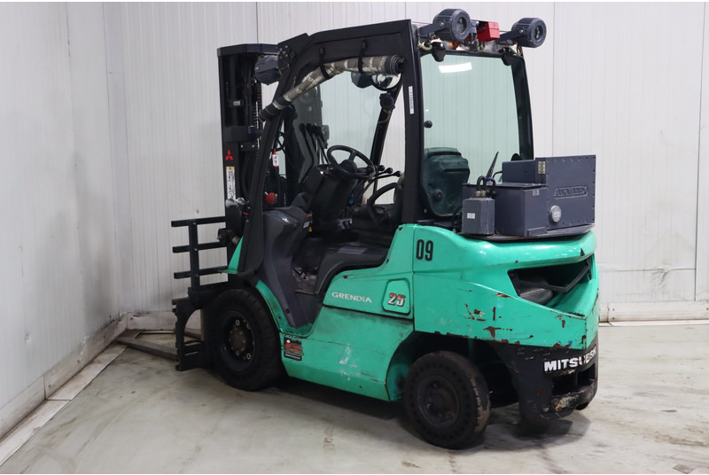 Mitsubishi FD25N - Diesel forklift: picture 5 Mitsubishi FD25N - Diesel forklift: picture 5